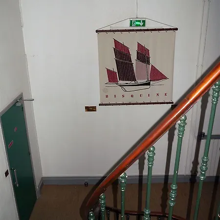 Des Ambassadeurs Otel 2*