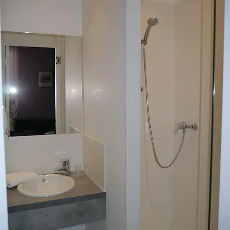 Otel Des Ambassadeurs 2*