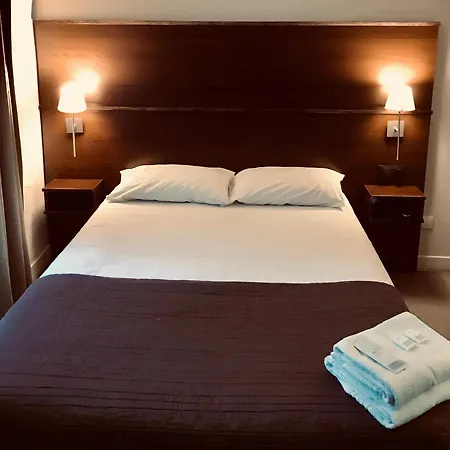 Otel Des Ambassadeurs 2*